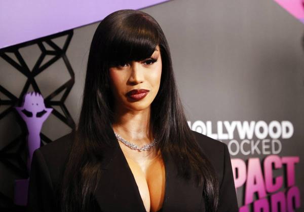 Cardi B申请法院授予她对孩子的主要抚养权